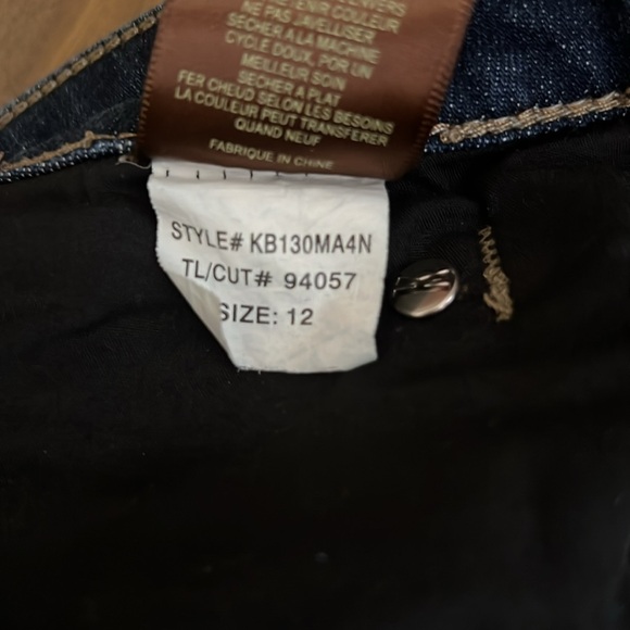 Kut from the Kloth Crop Denim - Picture 8 of 8